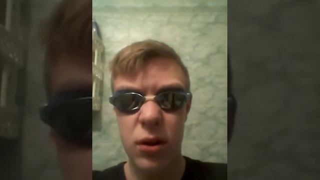 Как правильно наносить пену для бритья на лицо | Vine Zlatan смотреть онлайн