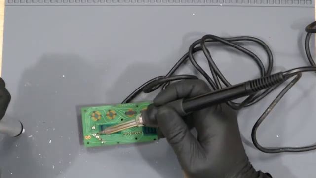 NES Controllers Clean, Repair, & Retrobrite смотреть онлайн