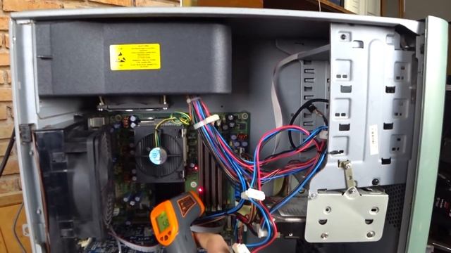 Самый редкий сокет от Intel - Socket 423 смотреть онлайн