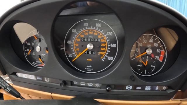 Classic Mercedes Benz 560SL Walkaround