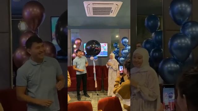 Мальчик?? или девочка???! Гендер пати/ Узнаём пол ребёнка))) смотреть онлайн