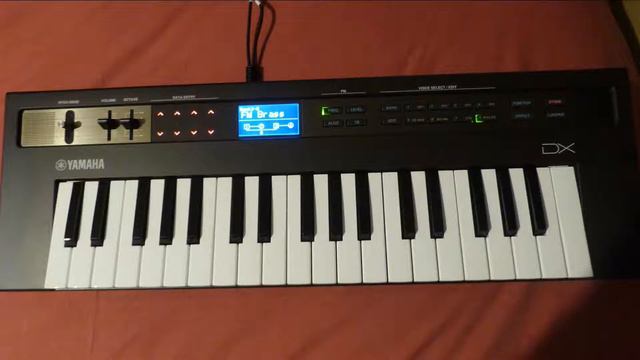 Once in Royal David's City played on a Yamaha reface DX смотреть онлайн