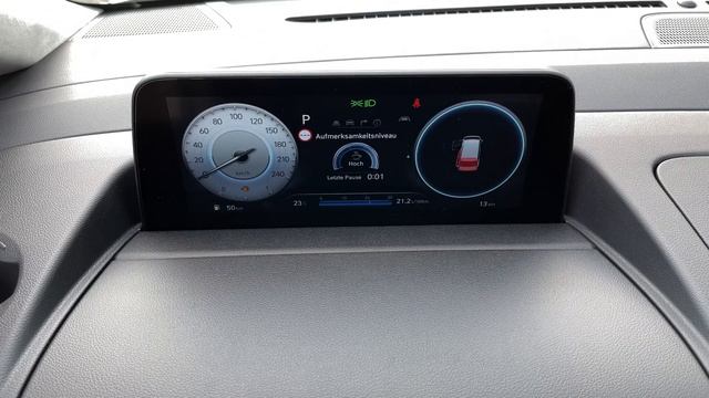 Hyundai Staria Test Deutsch 2022 ! Alle Fakten  Mit  Probefahrt !  Motoren Und Technische Daten !