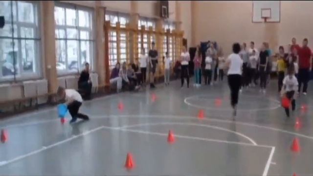 Семейный спортивный праздник "Я люблю физкультуру!" смотреть онлайн