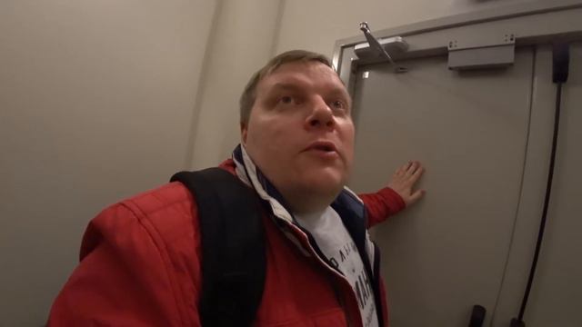 Митяй, Вова и Палыч прилетели в Москву. Заблудился в гостинице смотреть онлайн