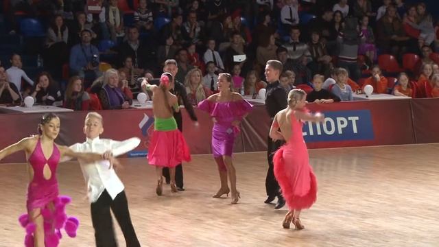 Хржановский Семен - Бунина Виталина, 1/2 Final Samba смотреть онлайн