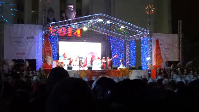 Выступление на Центральной Площади Саранска в честь Эстафеты Олимпийского Огня смотреть онлайн