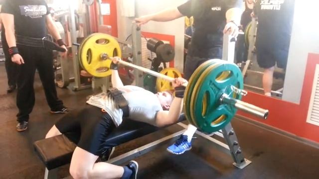 Жим лёжа, рабочий вес 120 кг, 720/Bench press , operating weight of 120 kg , 720 смотреть онлайн