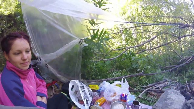 Пошли в горы и забыли палатку! Поход по р.Текелинке с Любой смотреть онлайн