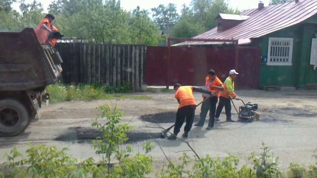 как делают дороги в Твери смотреть онлайн