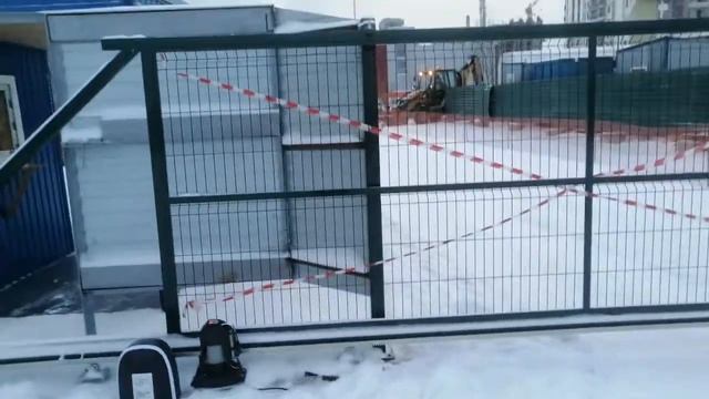 Откатные ворота с приводом Алютех. смотреть онлайн