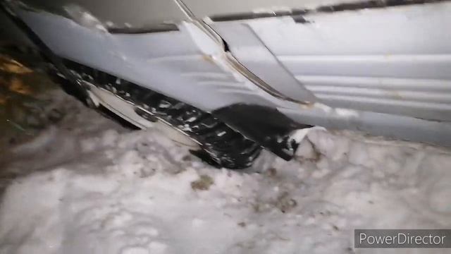 застрял в снегу. При таком крене Ssangyong Musso не едет(  #Ofroad