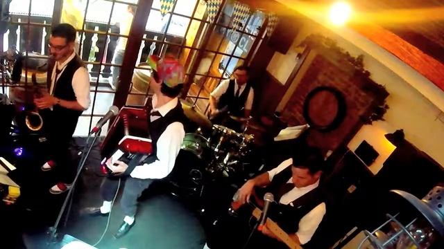 The Polka Brothers - Fiesta (WEEN cover) смотреть онлайн