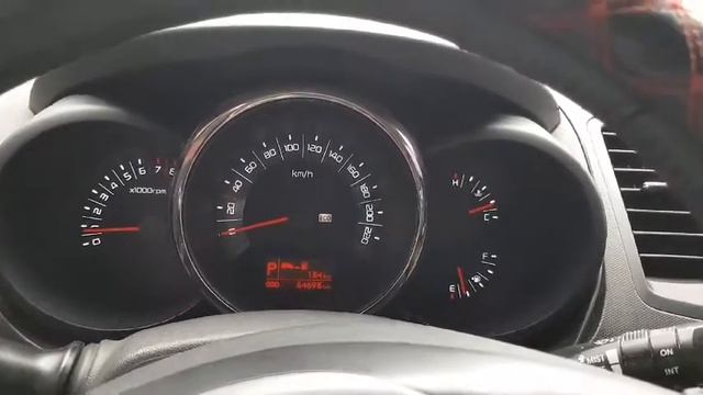 KIA Soul 1.6 VVT Auto Gasoline смотреть онлайн
