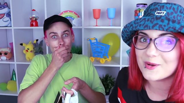 KTO LEPIEJ WYDAŁ 250 ZŁ na ZABAWKI i GADŻETY? 💰 Haul Zakupowy LoL Surprise, LPS, Lost Kitties смотреть онлайн