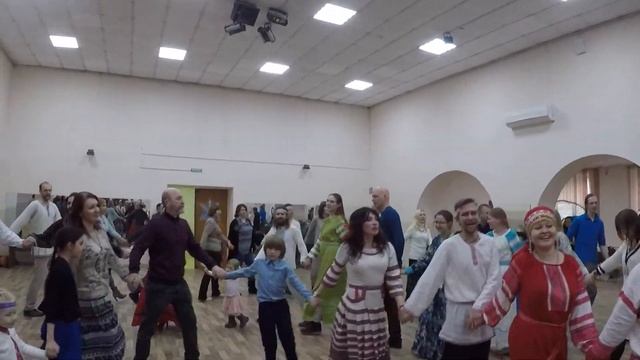 "ИВАН-ЧАЙ - АУРАМИРА во Владивостоке (02.02.19) смотреть онлайн