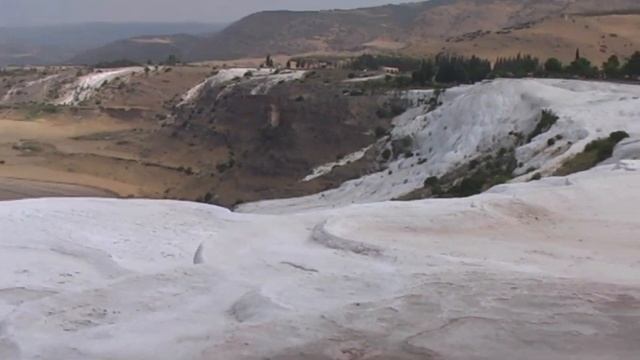 Прогулка по белой горе #Турция #Памуккале смотреть онлайн