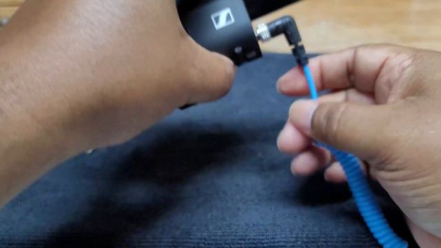 Sennheiser MKE 400 compact shotgun mic unboxing and my impressions #mke400 смотреть онлайн