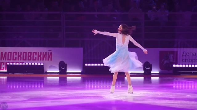 Евгения Медведева на шоу Этери Тутберидзе. Москва #evgeniamedvedeva #евгениямедведева смотреть онлайн