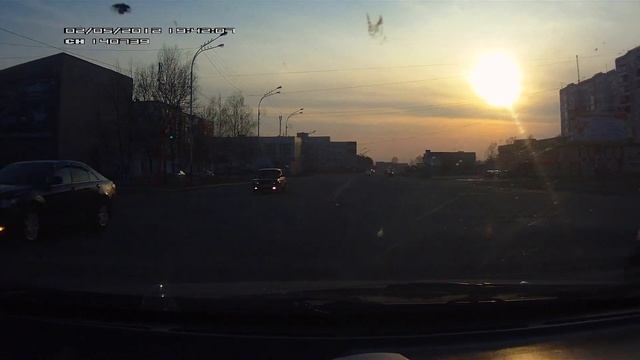Камри налево (19-41-45 - 19-42-31).mov смотреть онлайн