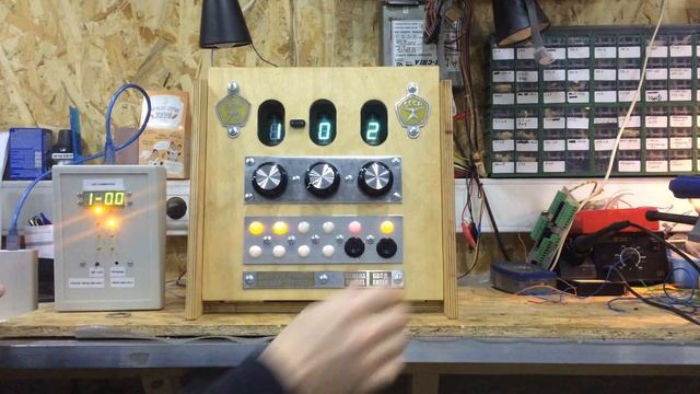 Оборудование для квеста в реальности: СССР ЭВМ-72, электронная загадка смотреть онлайн