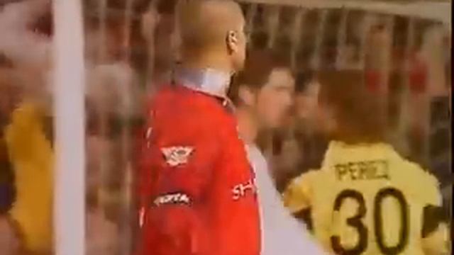 Eric Cantona's Best Goal смотреть онлайн