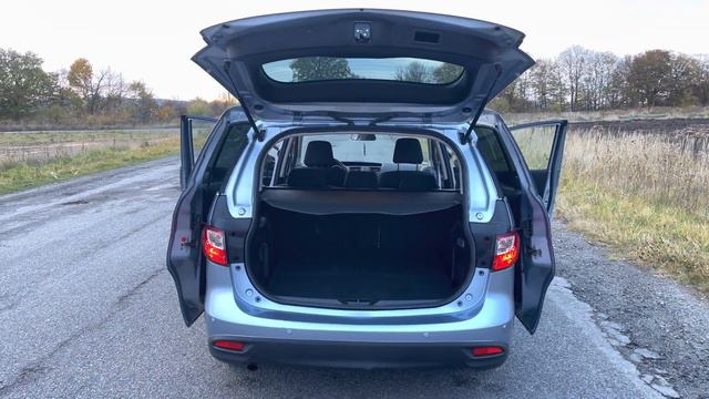 Mazda 5 , 2011 рік, 1.6 Hdi