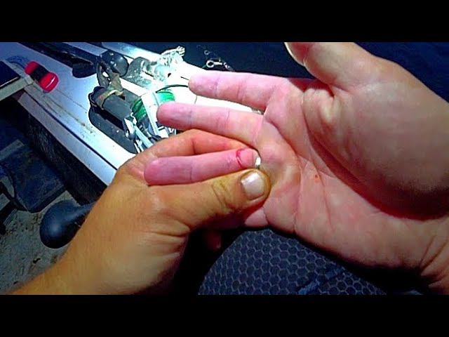 КАТУШКА НЕ ВЫДЕРЖАЛА!!! СОМЫ КЛЮЮТ!!! ТЕПЕРЬ Я НЕ СМОГУ ЛОВИТЬ СОМОВ!!! смотреть онлайн