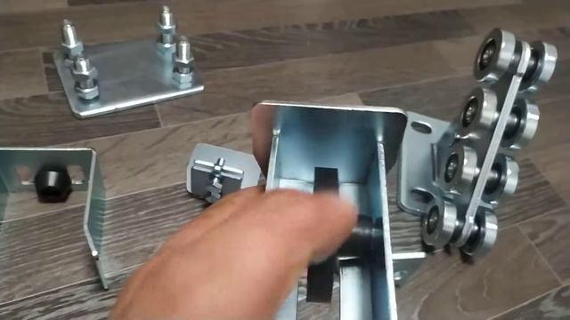 Обзор комплекта роликов для откатных ворот смотреть онлайн
