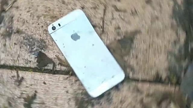 Нашли айфон в заброшенной аптеке смотреть онлайн