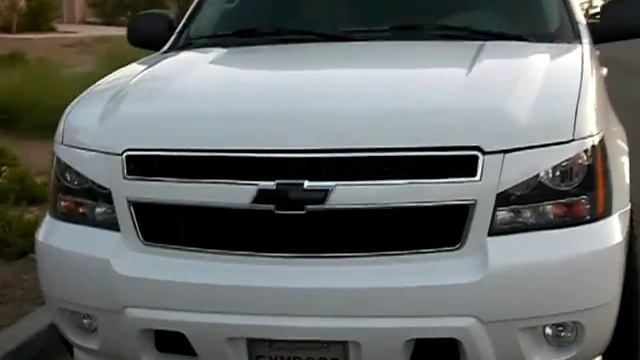 White Tahoe on white 24's смотреть онлайн