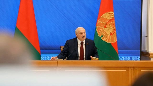 Лукашенко перепутал американскую журналистку с "девушкой из региона" смотреть онлайн