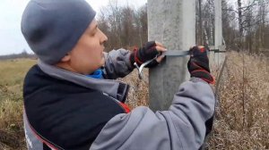 Установка крюка на столб