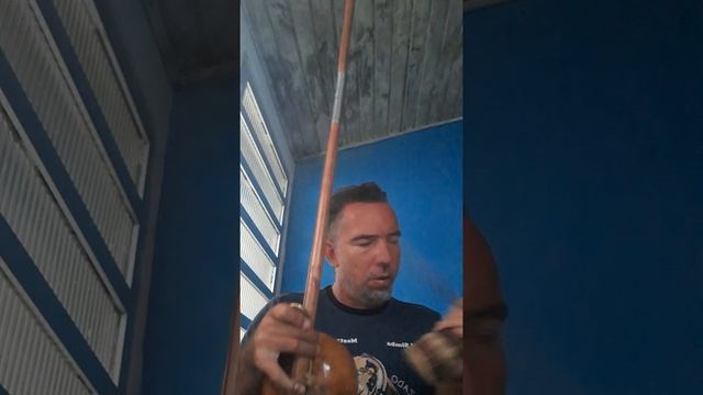 músicas variadas de capoeira no atabaque e no berimbau смотреть онлайн