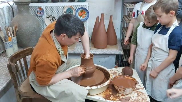 Экскурсия Гончар ⚱ Создание изделия смотреть онлайн