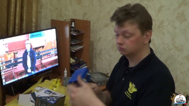 Подарок как меломану, так и аккумуляторщику. (Подписчики прислали #4.) смотреть онлайн