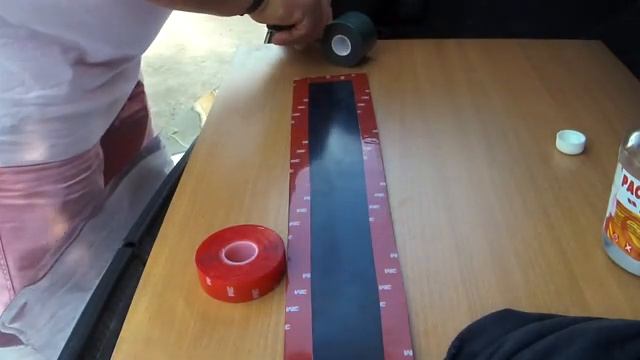 Замена декоративной пластиковой накладки Chrysler 300C 2005 г.в.. смотреть онлайн