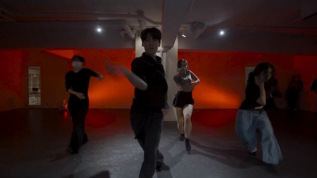 The Pussycat Dolls - React l WOOK (Choreography) смотреть онлайн