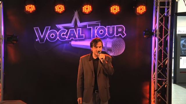 Emmanuel Hubert - Can't Help Falling In Love (live) - Cover version Vocal Tour 2014 смотреть онлайн