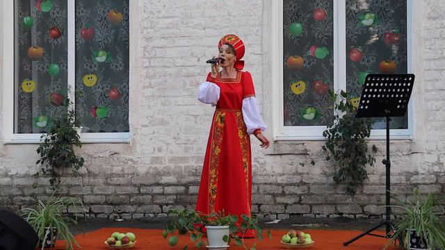 СВИКРОВУШКА. у микрофона НАДЕЖДА СУХИХ. смотреть онлайн