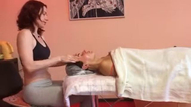 Скульптурный лифтинг с Дашей Зубой смотреть онлайн