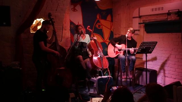 ДАРЬЯ ЛОВАТЬ. ПЕСНЯ "ЗЕМЛЯ, ЗЕМЛЯ- Я ЮПИТЕР" смотреть онлайн