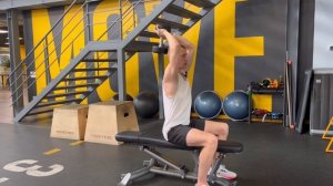 Трицепс, жим гантели из за головы