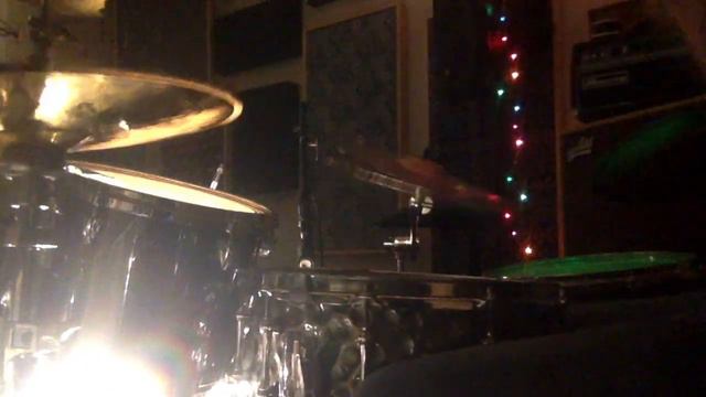 100 Gecs - "800dB Cloud" [Drum Cover / jam] смотреть онлайн