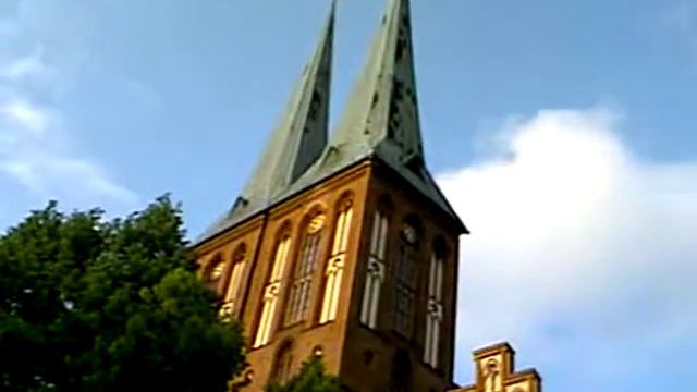 Nikolaiviertel Berlin 2 смотреть онлайн