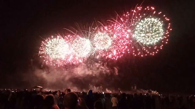 Фестиваль Фейерверков в Ессентуках 2019, первая команда из России смотреть онлайн