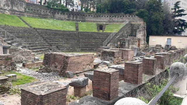 Трієсте, Італія🇮🇹 Чому це місто не популярне серед туристів і чи варто сюди їхати? смотреть онлайн