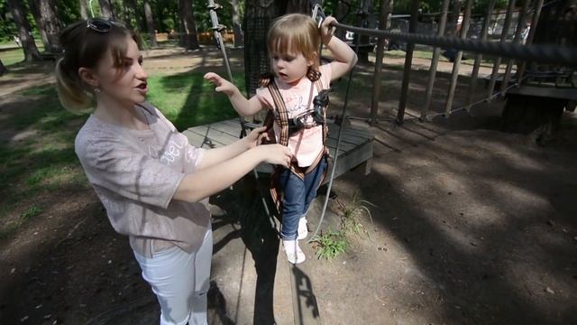 #1 VLOG Веревочный парк приключений Seiklar Активный отдых Даша покоряет беби тропу смотреть онлайн