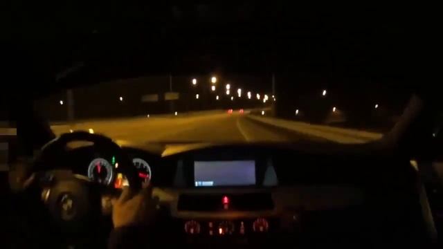 BMW M5 E60 V10 SUPER MOTEUR SOUND & POWER