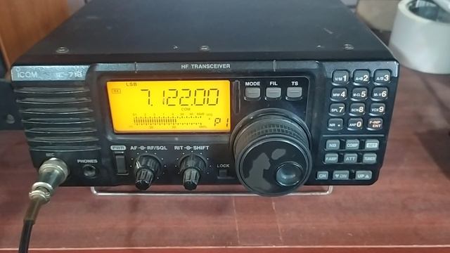 Трансивер Icom 718 смотреть онлайн